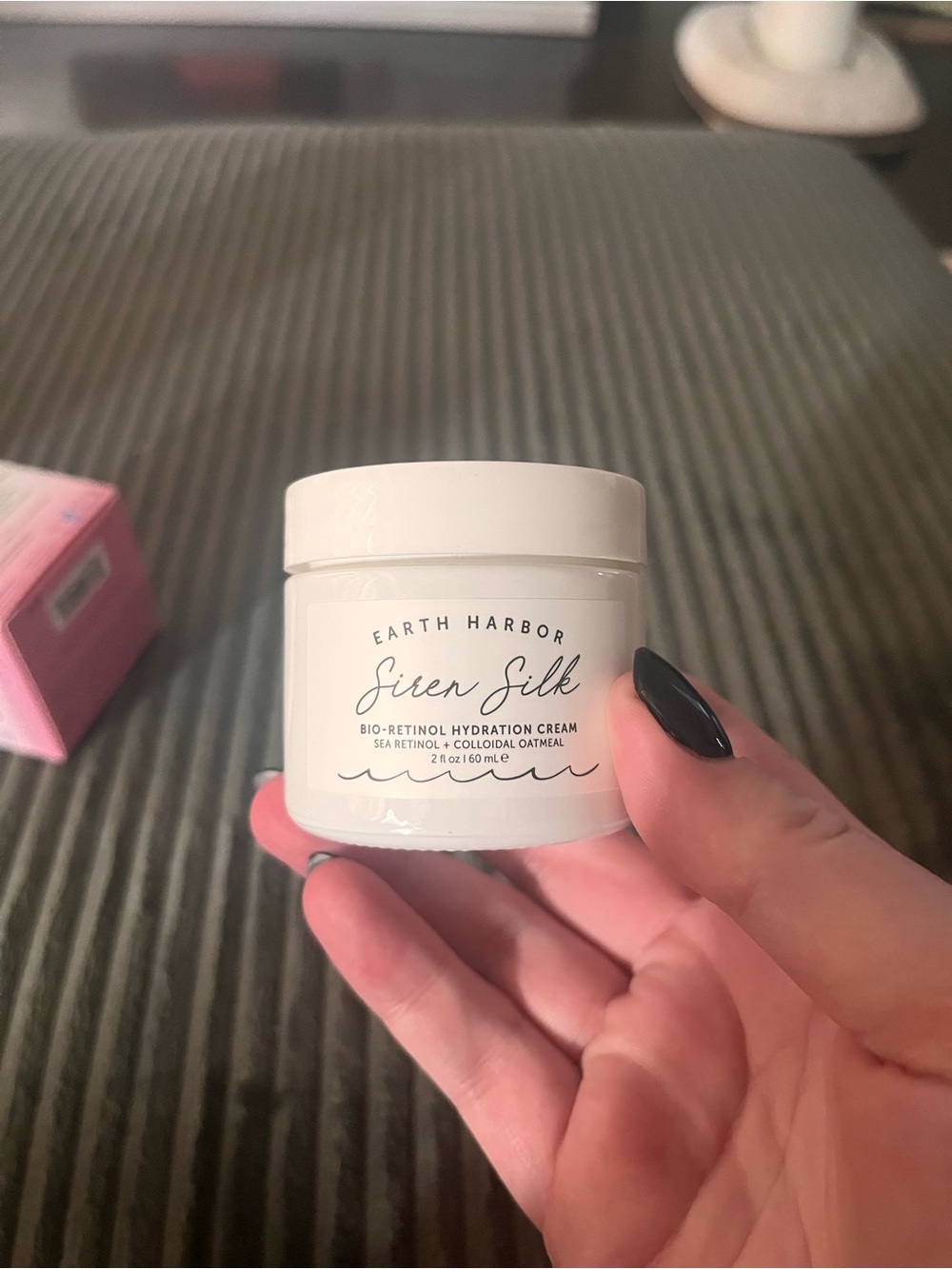 Earth Harbor - SIREN SILK Bio Retinol Hydration Cream - Picture 7 of 8